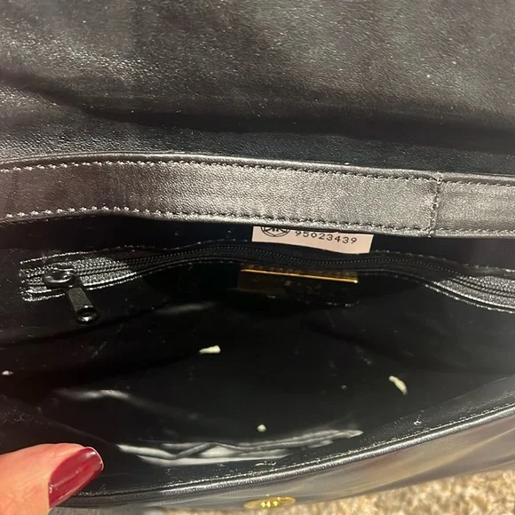 Anne Klein Vintage Black Leather Deadstock Crossbody Purse Gold Hardware - Picture 10 of 13